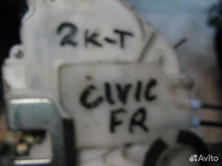 Замок двери передней правой Honda Civic 4D 06-12