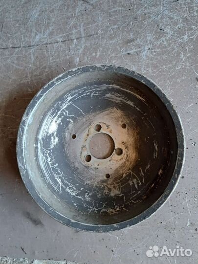 Шкив на Audi А6 С6