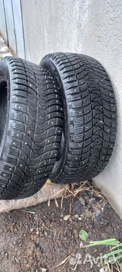 Michelin X-Ice North 3 235/50 R17 92V