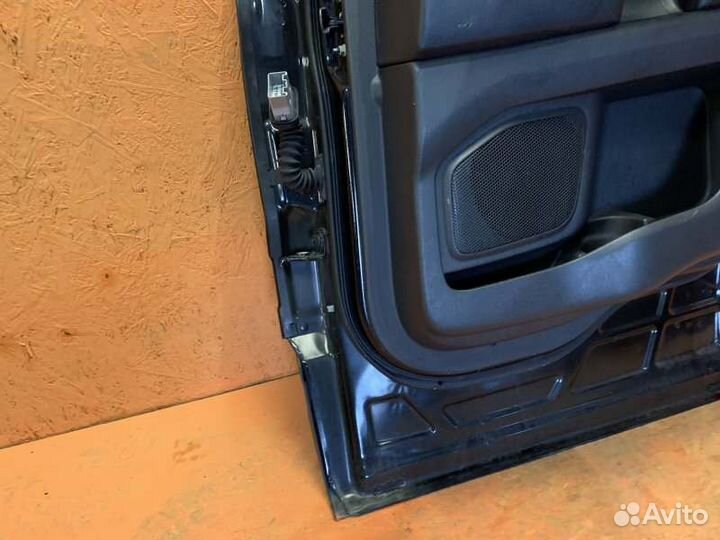 Дверь боковая задняя правая Ford Explorer U502 3.5