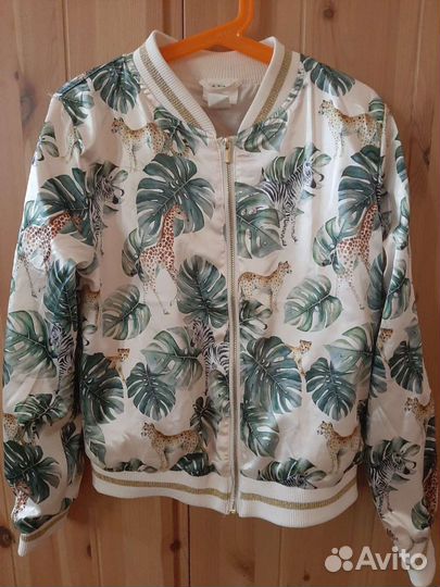 Ветровка для девочки