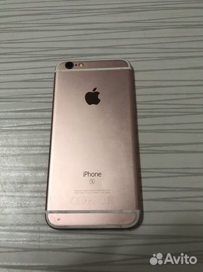 Телефон iPhone 6s