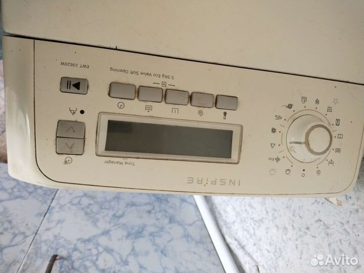 Стиральная машина Electrolux EWT10620W