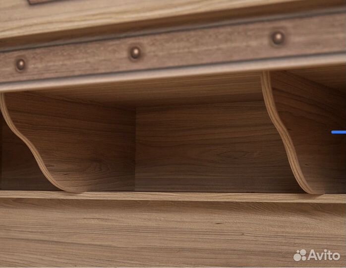 Кровать -чердак бу со столом