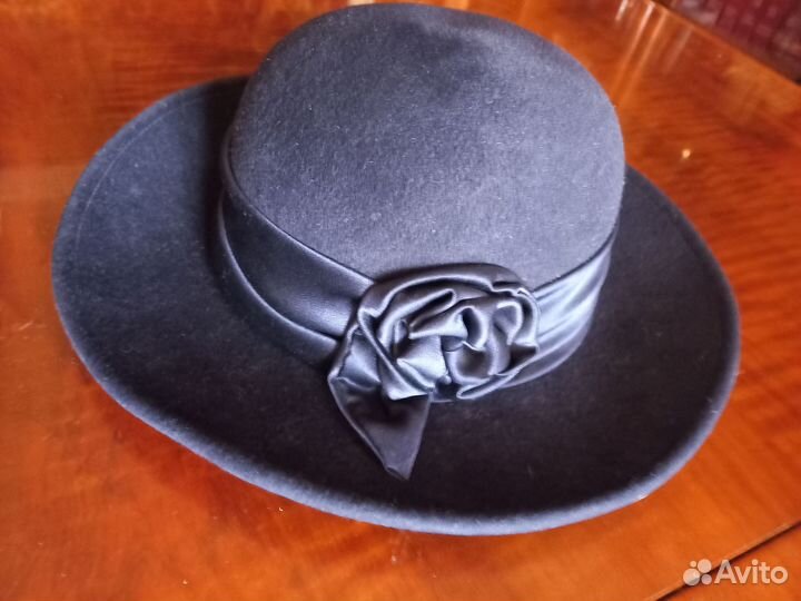 Шляпа фетровая женская