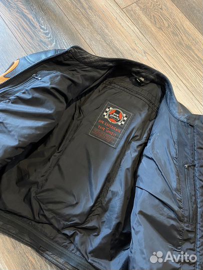 Мотокуртка кожаная