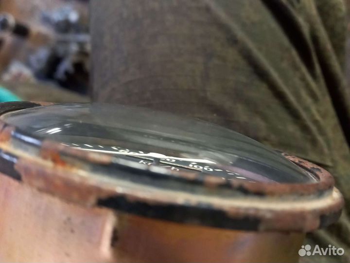 Спидометр с выпуклым стеклом