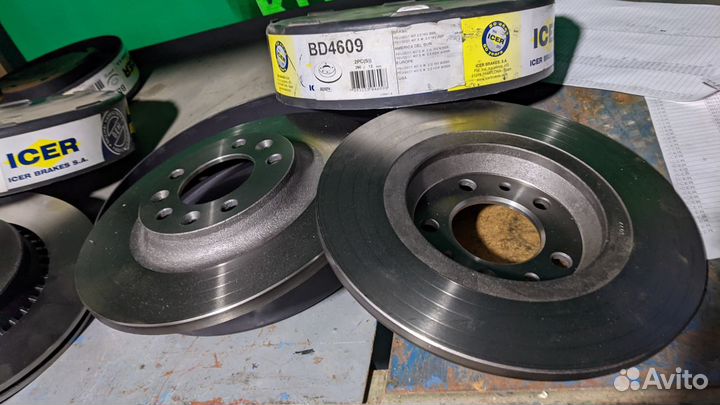 Тормозные диски задние 2 шт Peugeot 407