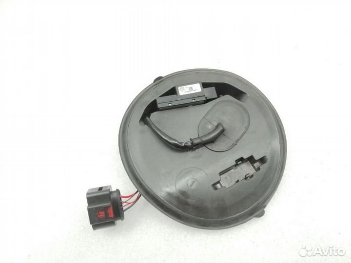 Блок управления топливным насосом Skoda Octavia A5