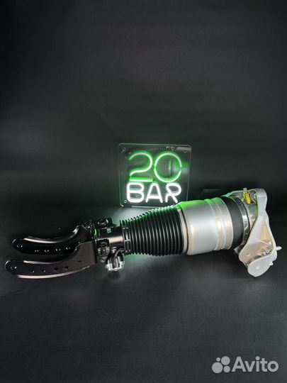 Передняя левая пневмостойка Porsche Cayenne 955-95