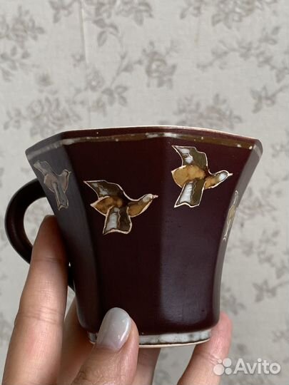 Набор чашек и баночка с медом