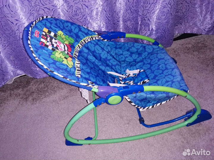 Шезлонг детский