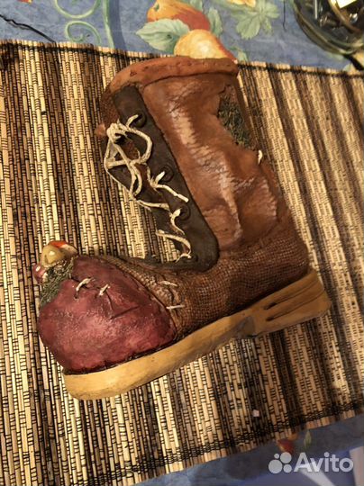 Статуэтка Башмак