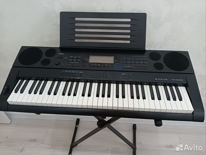 Синтезатор casio