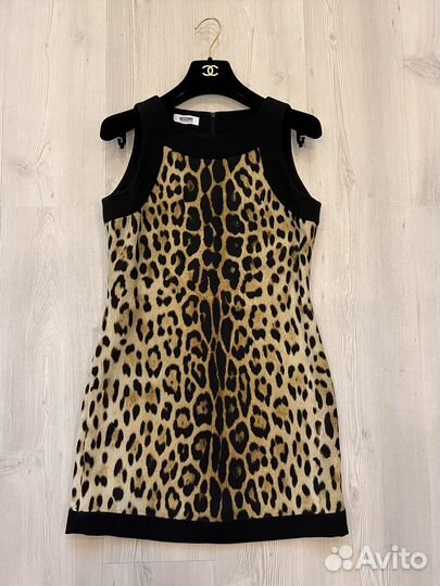 Платье женское moschino