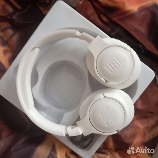 Беспроводные наушники