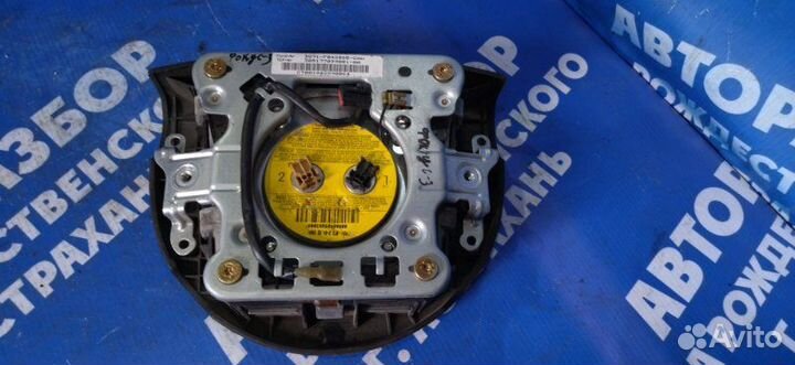 Подушка безопасности водителя Ford Mondeo 3 седан