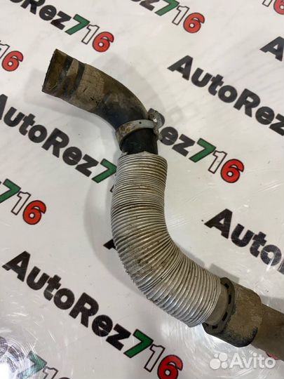Патрубок системы охлаждения Skoda Rapid 1 cwvb 1.6