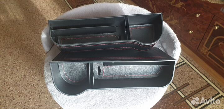 Органайзер вставка между сиденьем в машину