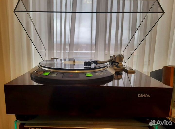 Проигрыватель винила Denon DP-67L
