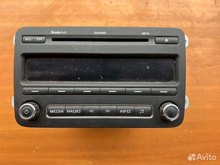Магнитола Skoda Fabia сgpb 2012
