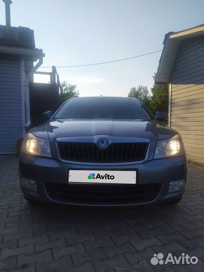 Skoda Octavia 1.8 AT, 2011, 220 000 км