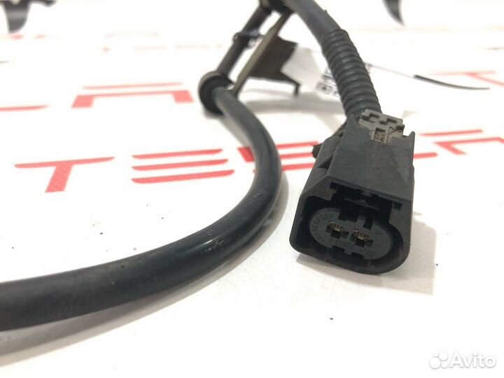 Электропроводка суппорта (ручника) Tesla Model 3
