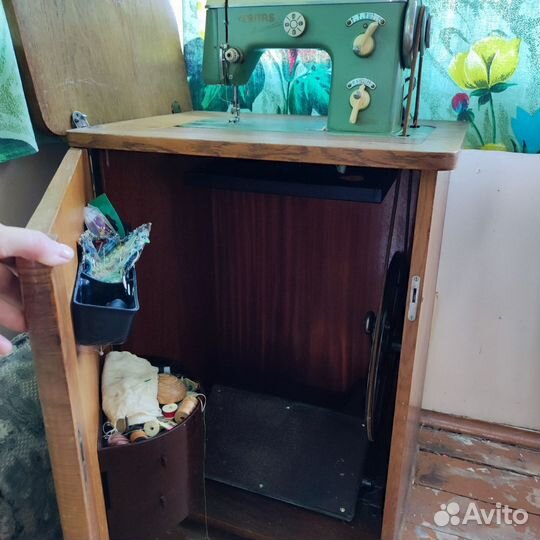 Швейная машинка veritas