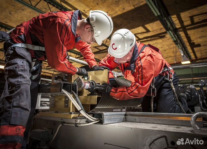 Слесарь ремонтник