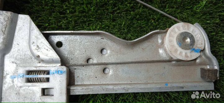 Механизм стеклоподъемника задний левый LADA Largus