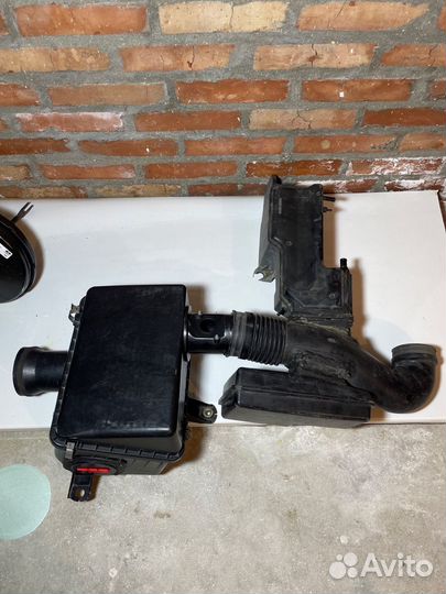 Land Cruiser 100 Корпус воздушного фильтра