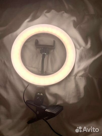 Кольцевая лампа