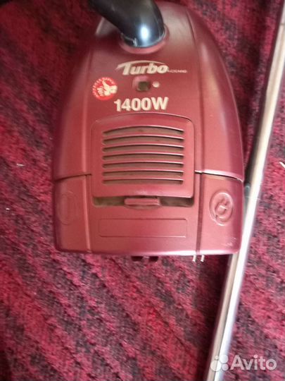 Пылесос LG turbo 1400 W бу