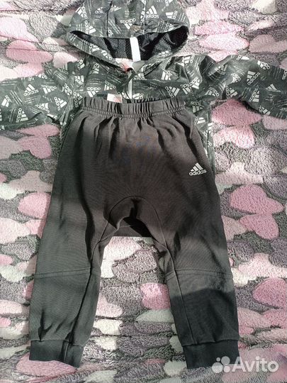 Спортивный костюм adidas для мальчика