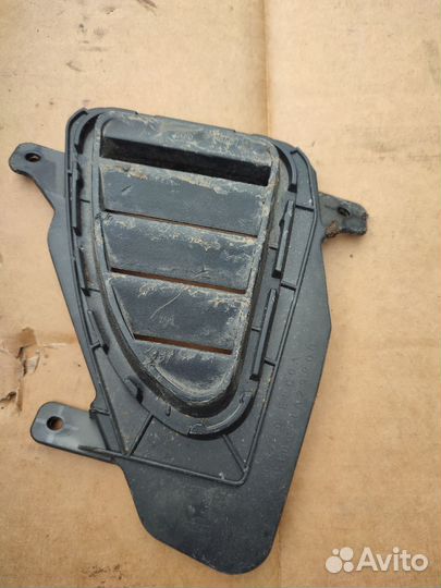 Дефлектор Воздуховод печки Nissan tiida