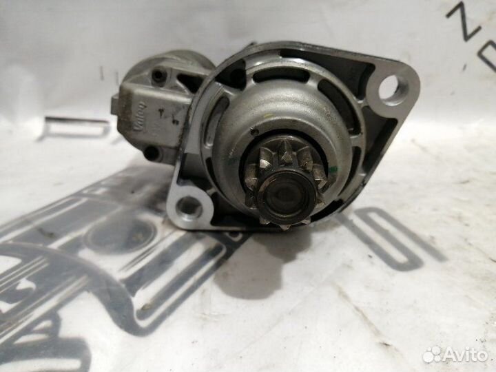 Стартер Volkswagen Passat B6 2005-2010