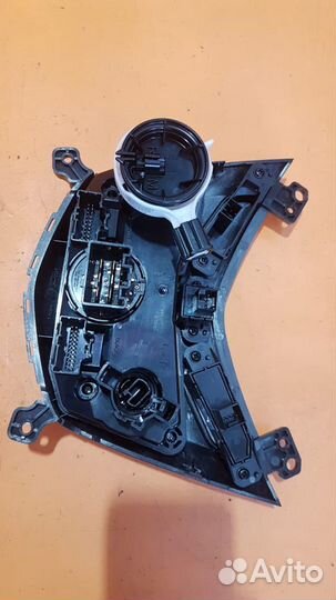 Блок управления печкой на Chevrolet Aveo T300