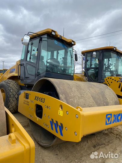 Дорожный каток XCMG XS163, 2022