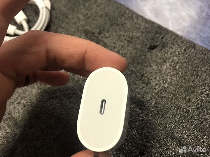 Блок для зарядки iPhone 11 Pro
