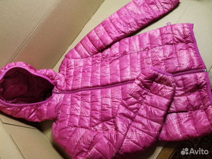 Куртка benetton для девочки 140 см