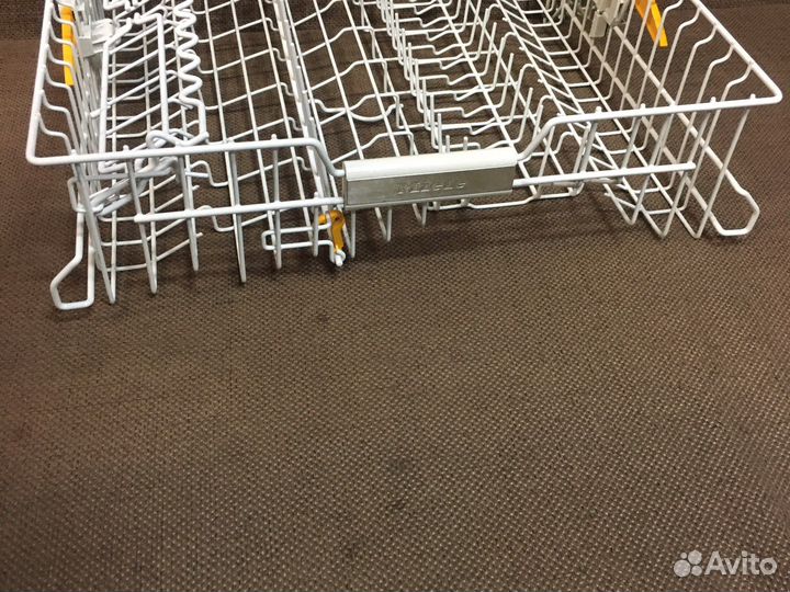 Средняя корзина 60 сантиметров Пмм Miele