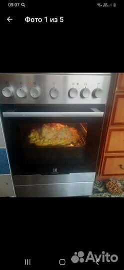 Плита электрическая бу,всё работает