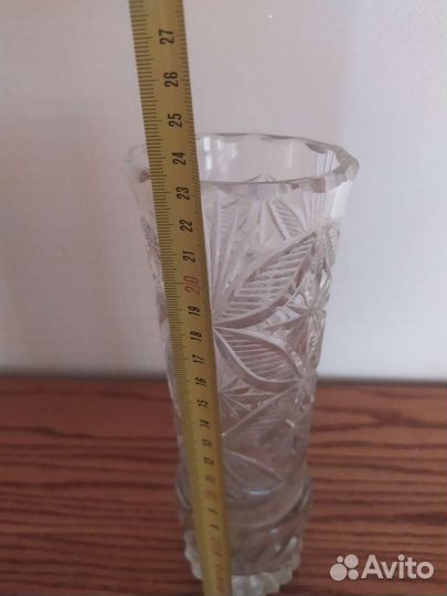 Хрустальная ваза