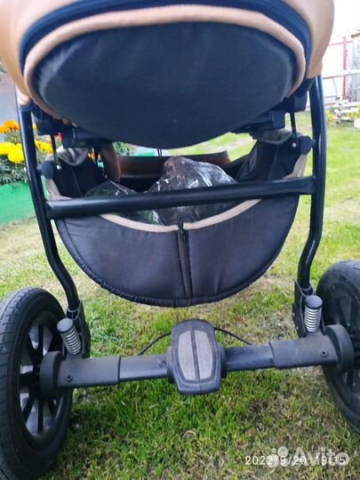 Продам коляску 2 в 1