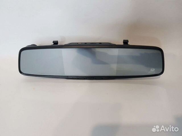 Видеорегистратор с радар-детектором PlayMe vega