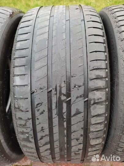 Michelin 4X4 A/T 255/45 R20 и 285/40 R20
