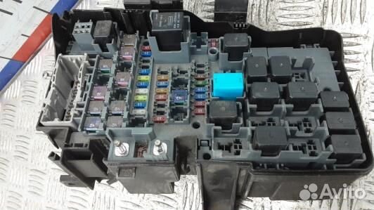 Блок предохранителей mazda 6 2 (BDN26M101)