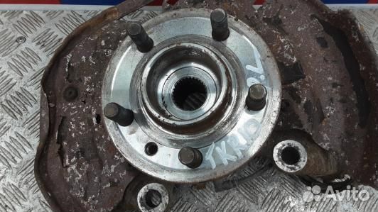 Ступица передняя левая land rover discovery 3 (TKR