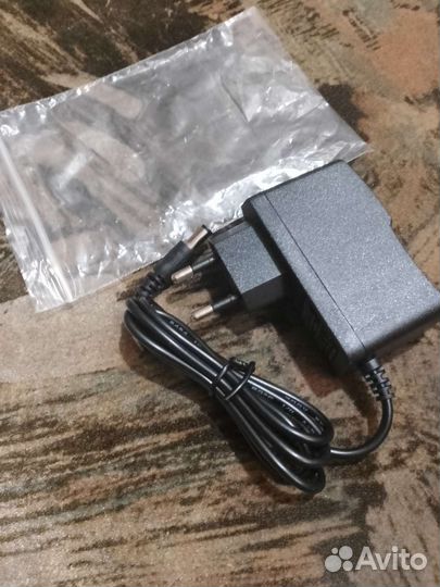 Адаптер (блок питания) на тонометр