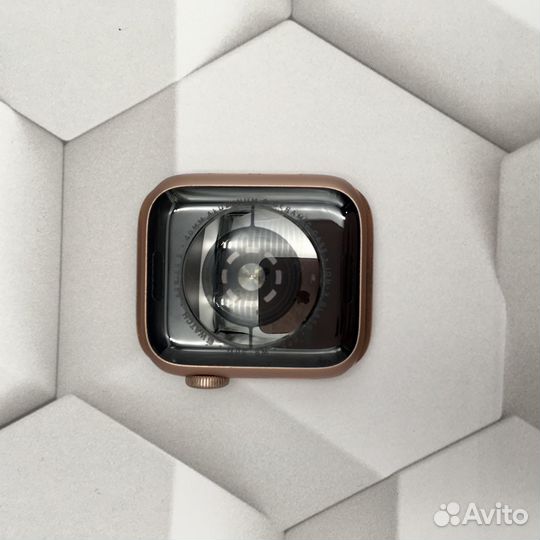 Корпус Apple Watch Series 5 A2092 40mm Розовый